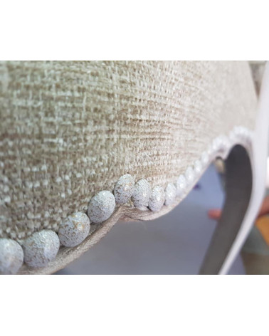 clou tapissiers effets pailletée restauration de meubles meubles de maison