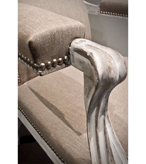 tapissier restauration de meubles clous refaire un fauteuil tapissier Clous Tapissier Rond, DIY, design, personnalisation