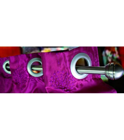 Les oeillets clipsables se posent facilement à la main grâce à leur fermeture clic. Œillets PVC clips