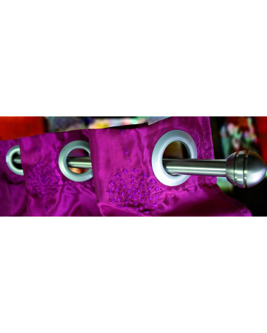 Les oeillets clipsables se posent facilement à la main grâce à leur fermeture clic. Œillets PVC clips