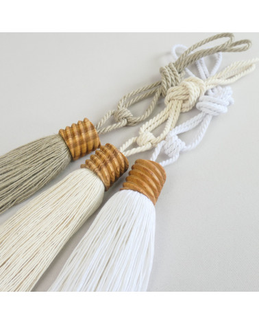 Embrasse à rideau en bois d'olivier luxe passementerie