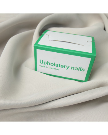 tapissier restauration de meubles clous refaire un fauteuil tapissier Clous Tapissier Rond, DIY, design, personnalisation