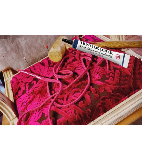 restauration meuble ancien restauration de meubles en bois tapissier fauteuil colle a tissus restauration meuble ancien restauration de meubles en bois tapissier fauteuil colle a tissus